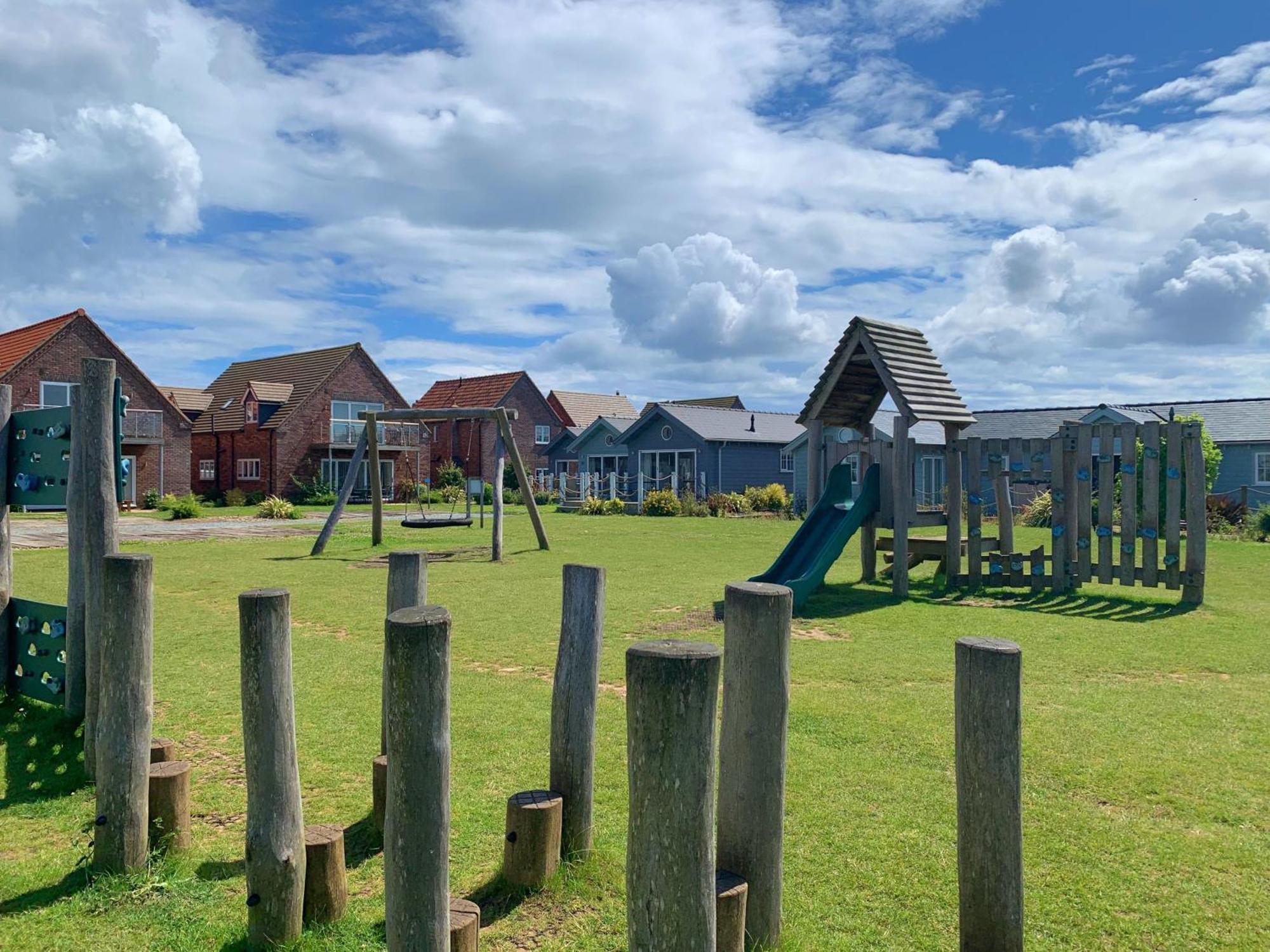 Lakeside Retreat At The Bay Filey, Sleeps 4, 2 Non-Shedding Dogs Welcome For Free Extérieur photo